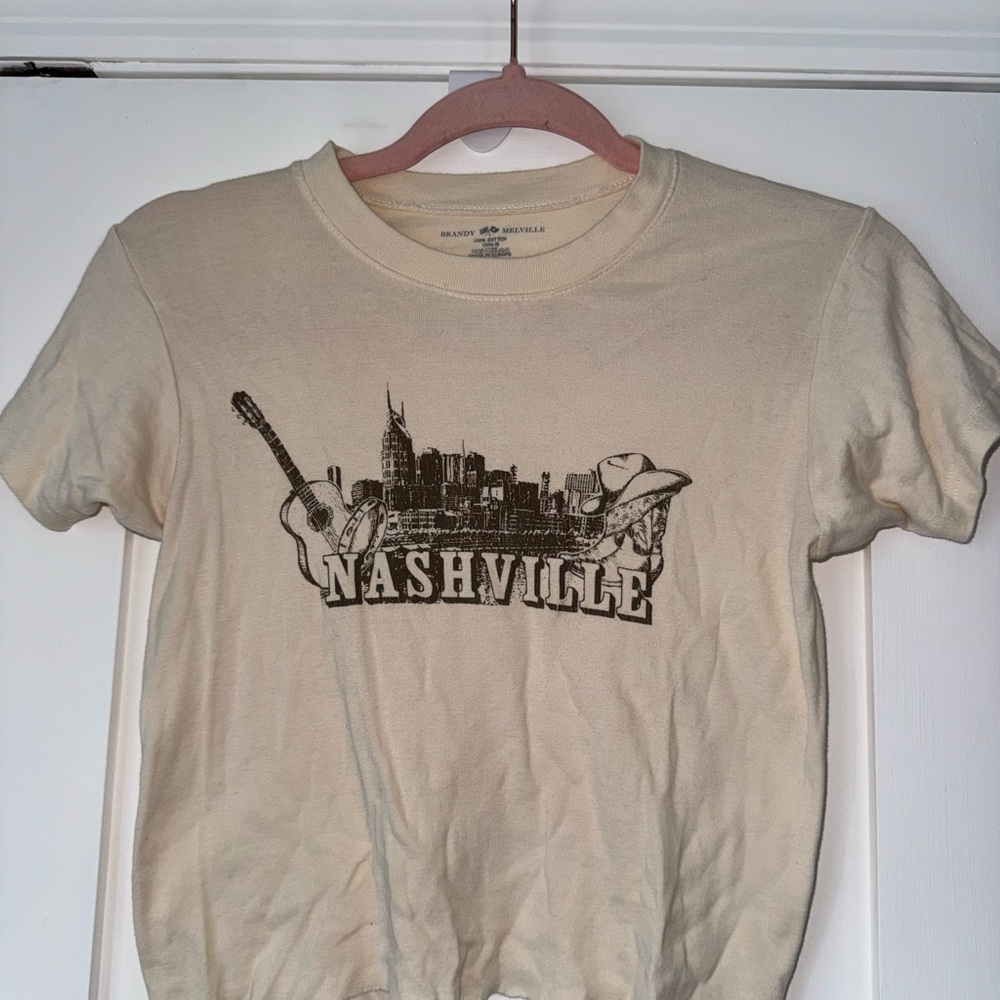 Brandy Melville Nashville T-shirt